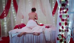 Traffic Signal (2019) Hotshots Originals